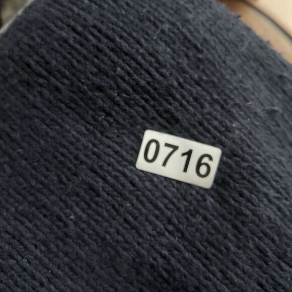 Eddie Bauer Womens Sz Sm Merino Wool Silk Blend Collared Sweater Blue Snowflake - Picture 8 of 8